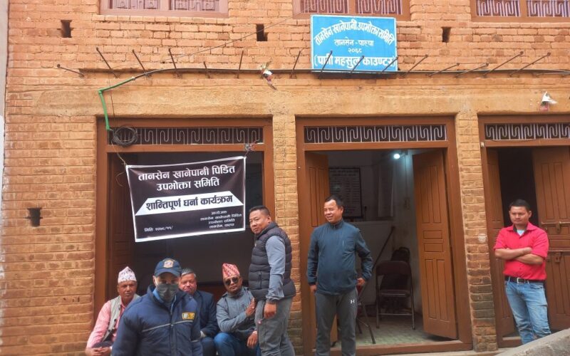 गर्मीबढे सगैँ खानेपानीको अभाव